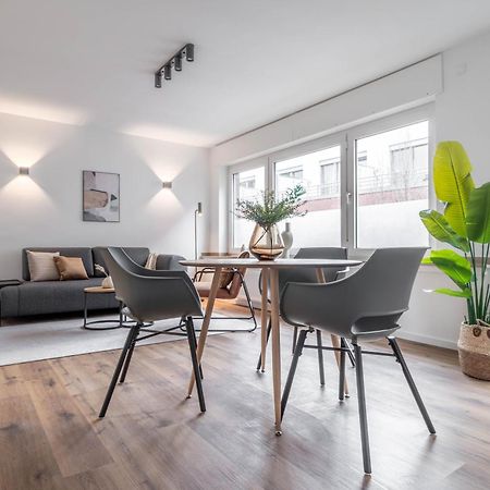 Modern & Minimal - Design-Apartment In Stadtmitte Везель Экстерьер фото